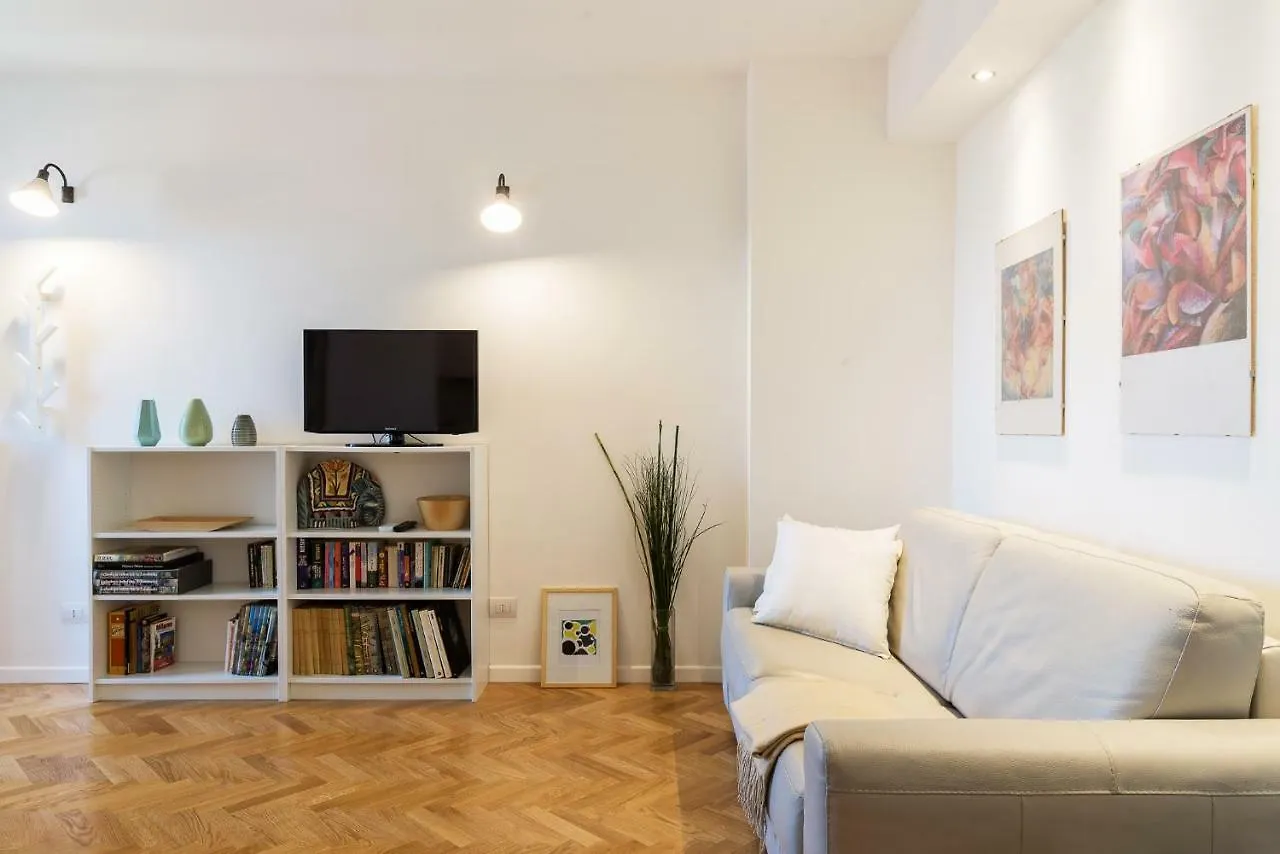 Joivy Homey 1-Bed With View Near Citylife Milano Appartamento